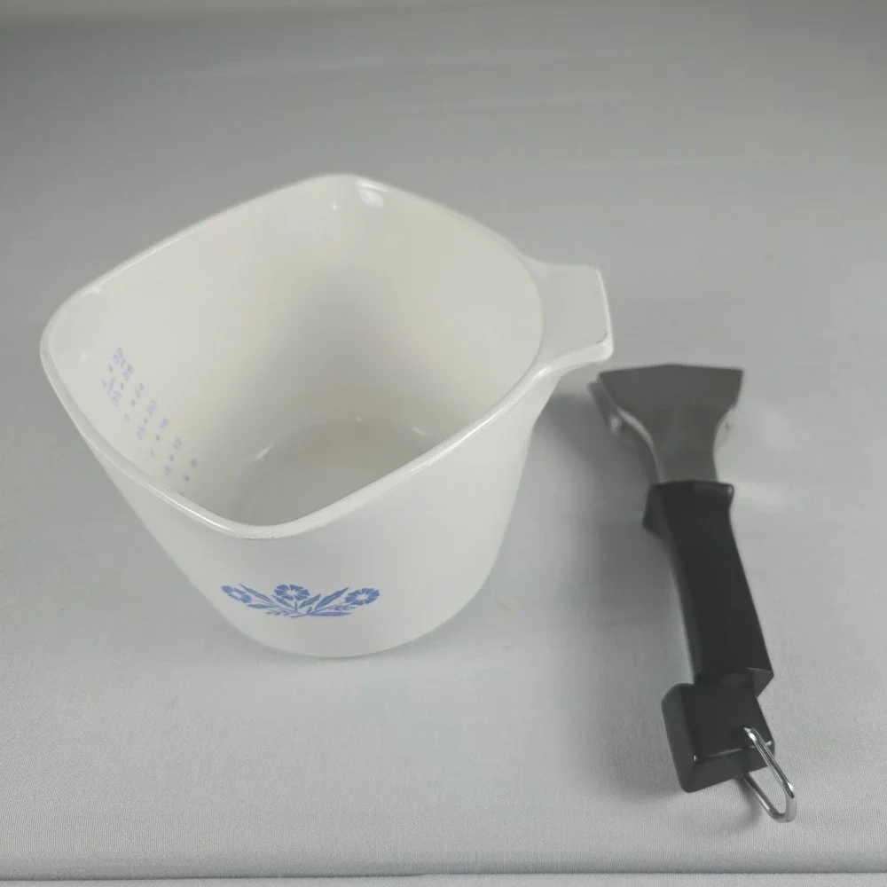Vintage Corning Ware Blue Cornflower Saucemaker w/ Detachable Handle 4 Cup Pot